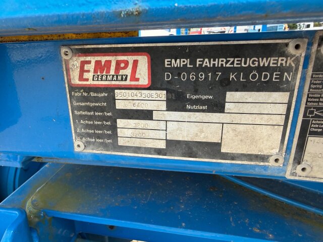 EMPL -