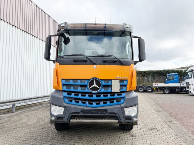 Mercedes-Benz Arocs