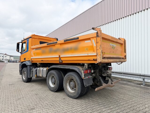 Mercedes-Benz Arocs