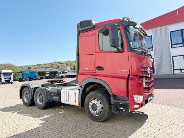 Mercedes-Benz -
