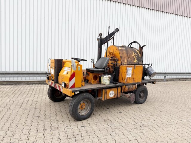 BREININGUniversal 1200 S 4x2, Bitumen-/Teerspritze