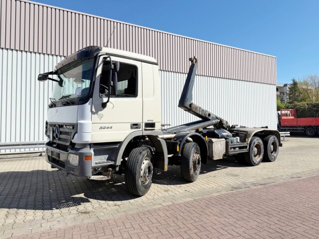 Mercedes-Benz Actros