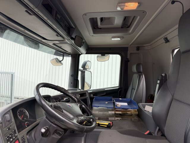 Scania P