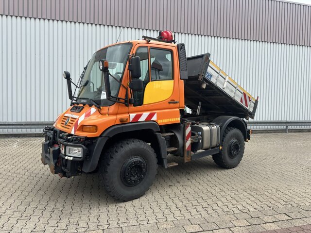 UnimogU 400 4x4, Kipper, Kommunalhydraulik, Zapfwelle
