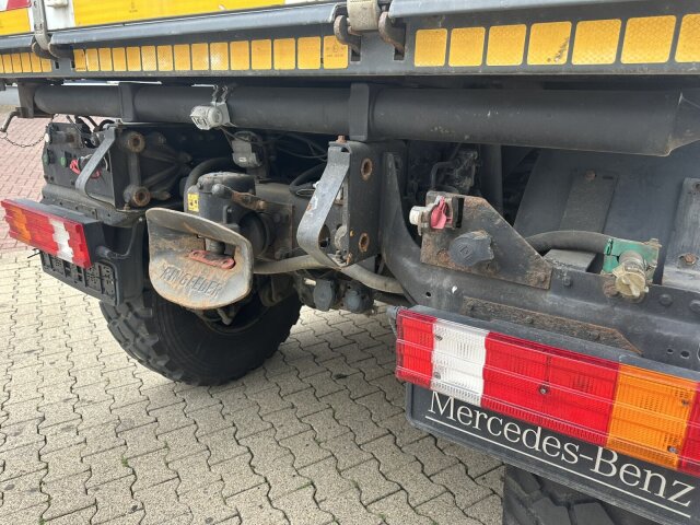 Unimog U