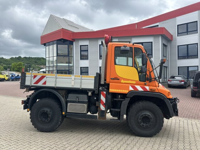 Unimog U