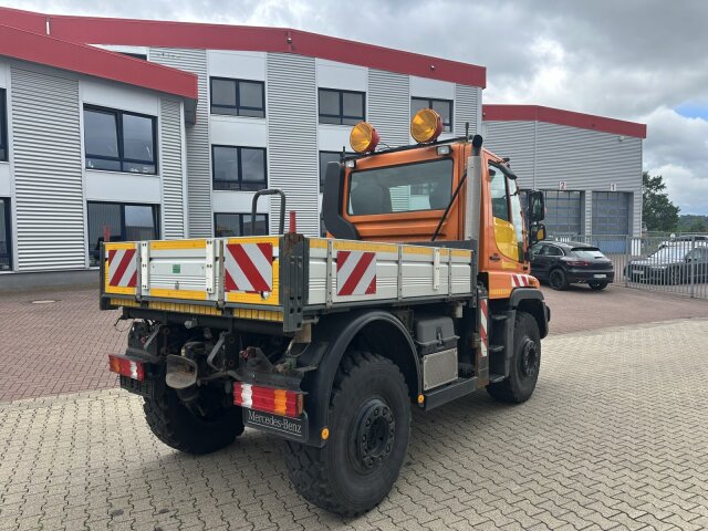 Unimog U