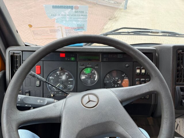 Mercedes-Benz -