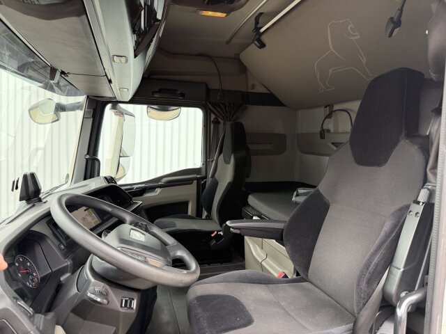 MAN TGX