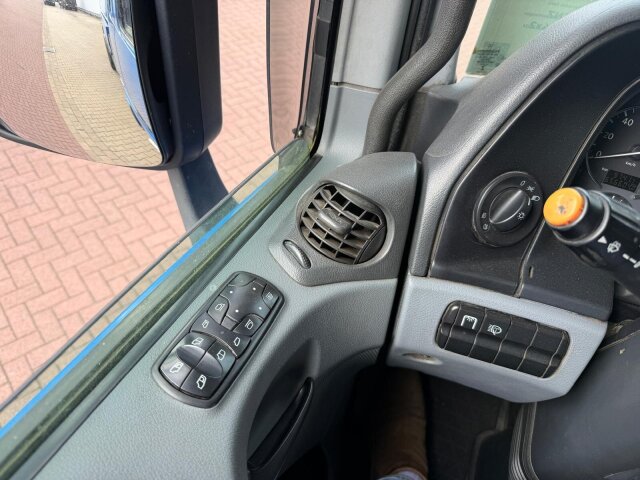 Mercedes-Benz Actros