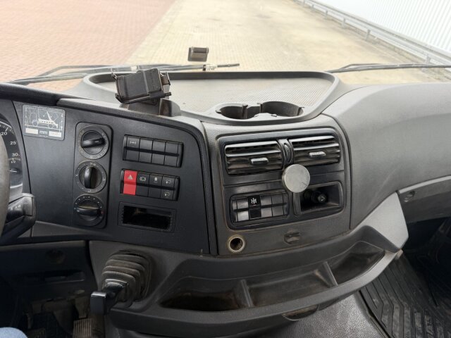 Mercedes-Benz Atego