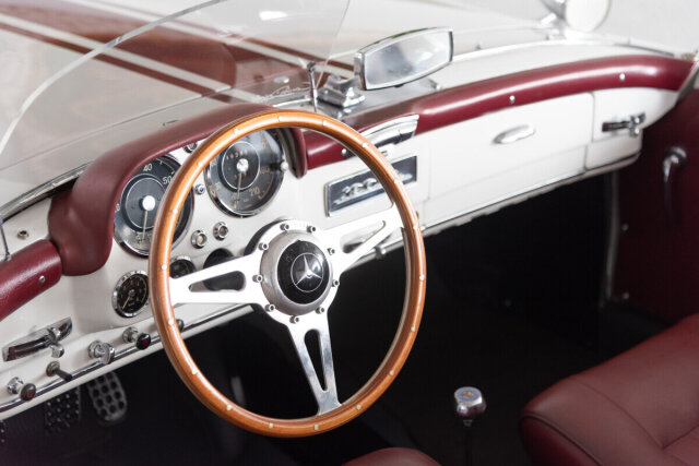 Mercedes-Benz 190