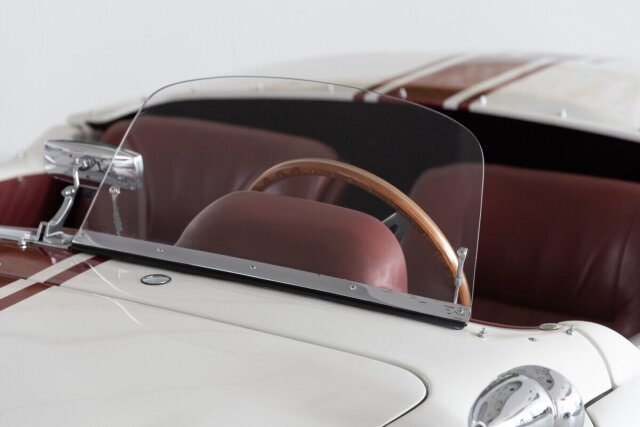 Mercedes-Benz 190