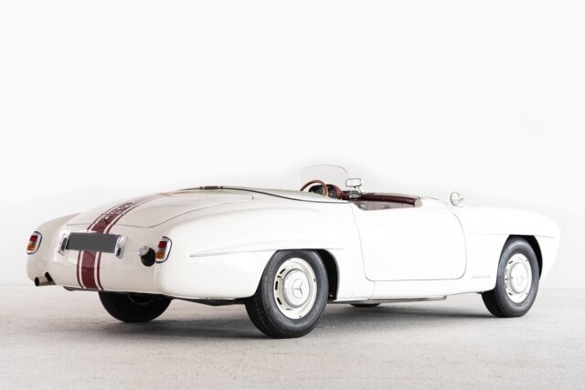 Mercedes-Benz 190