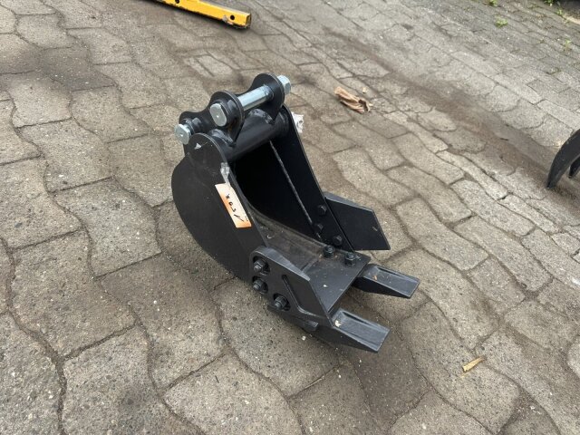 - Andere