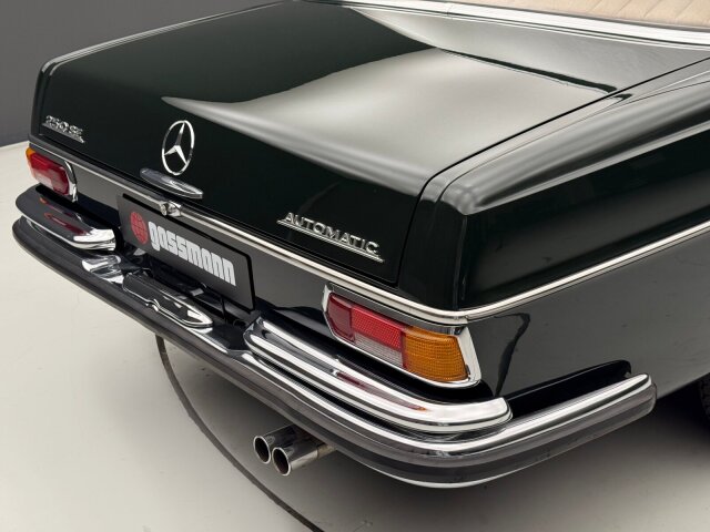 Mercedes-Benz 250