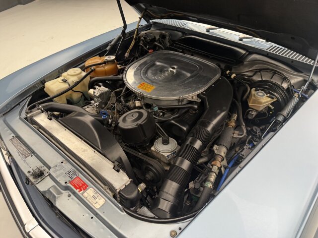 Mercedes-Benz -