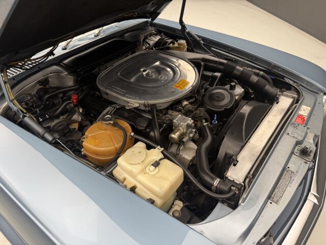 Mercedes-Benz -