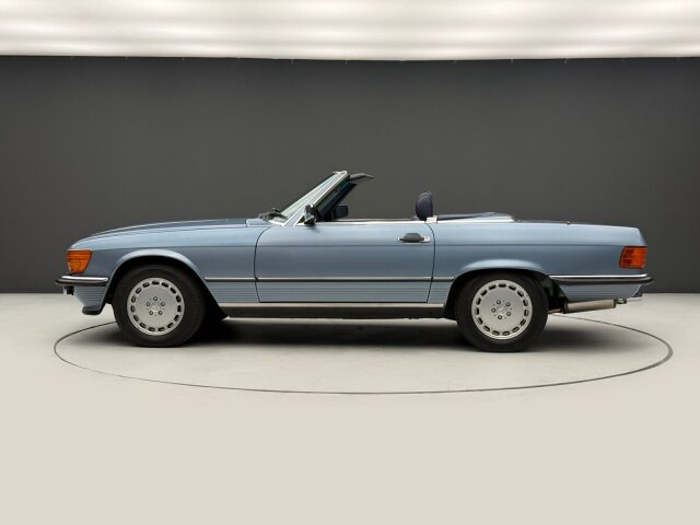 Mercedes-Benz -