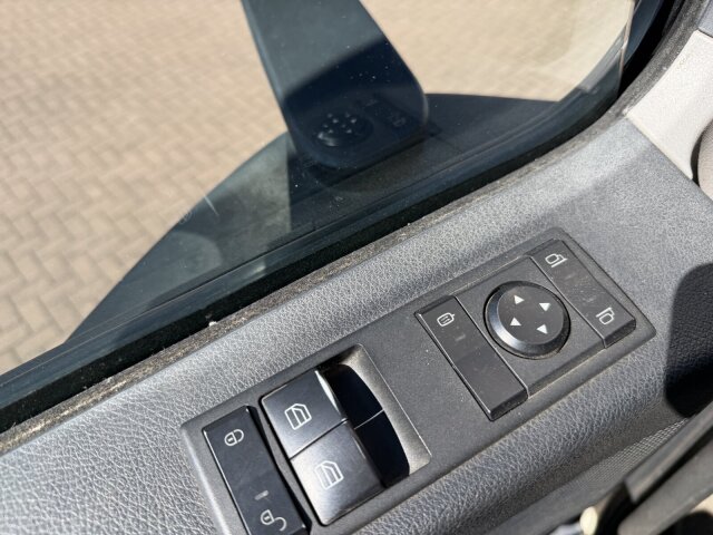 Mercedes-Benz Antos