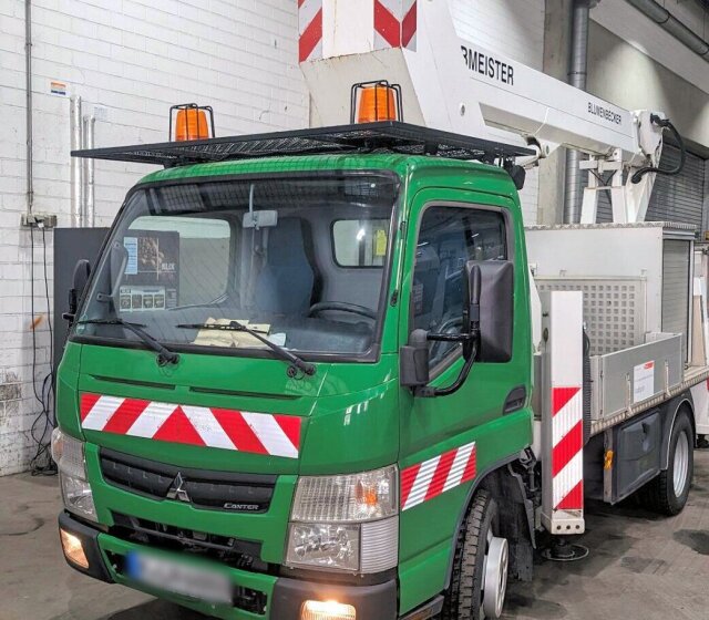 Mitsubishi Canter
