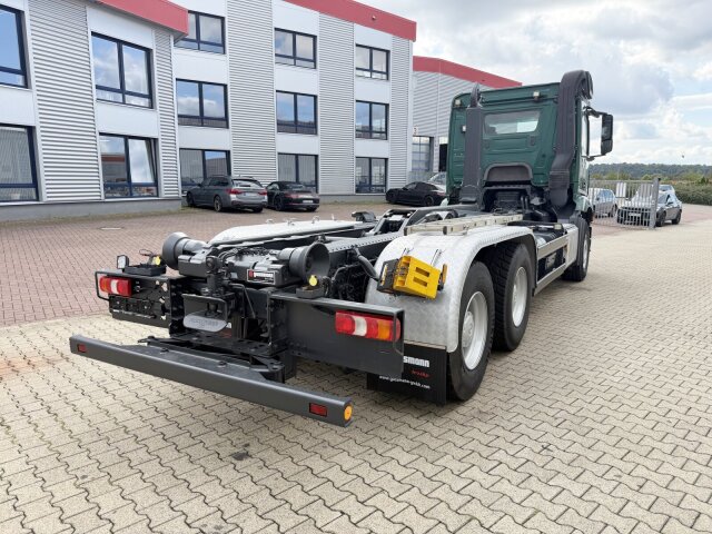 Mercedes-Benz Arocs