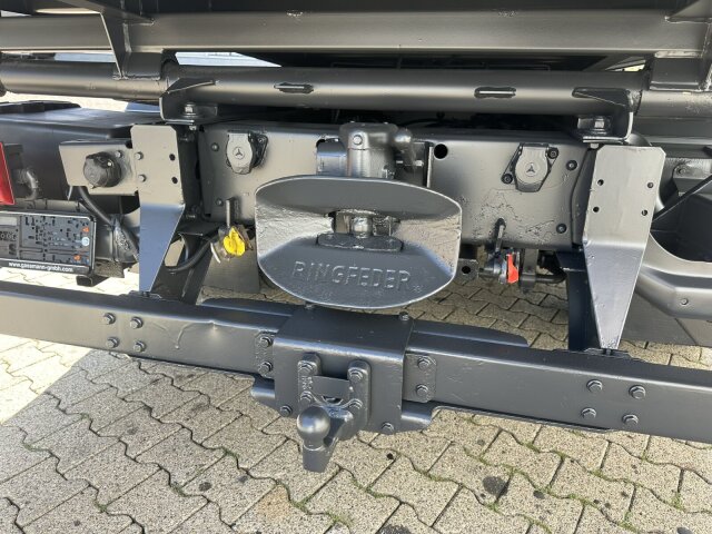 Mercedes-Benz Atego