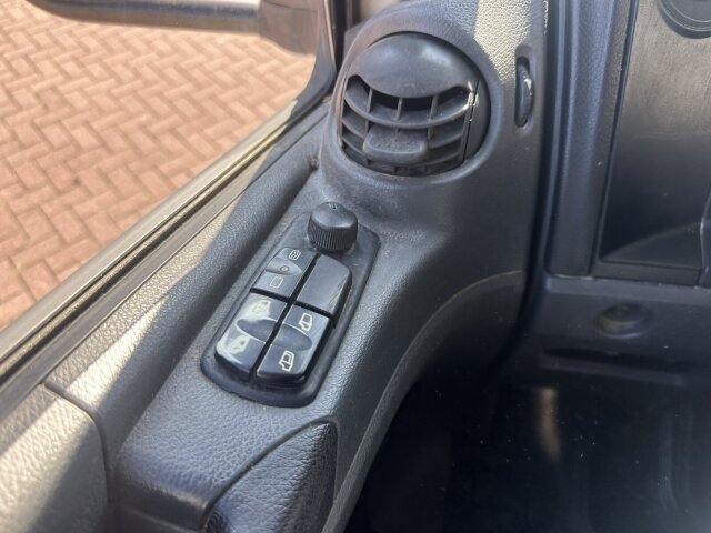 Mercedes-Benz Atego