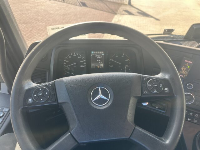 Mercedes-Benz Antos