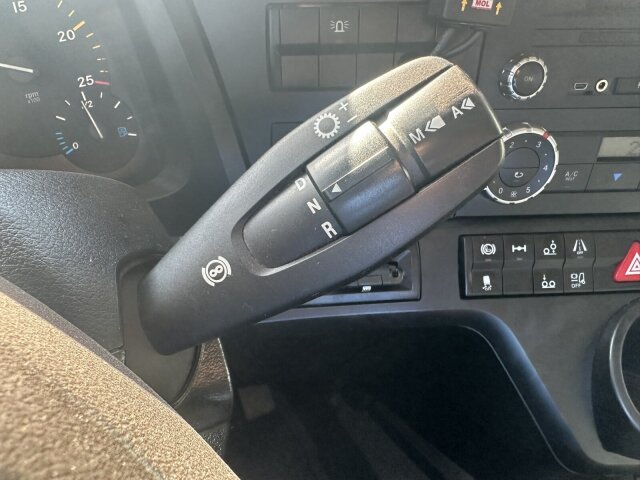 Mercedes-Benz Antos