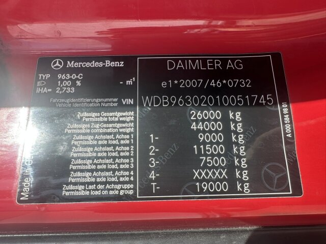 Mercedes-Benz Antos
