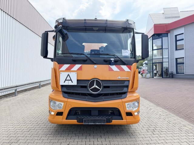 Mercedes-Benz Antos