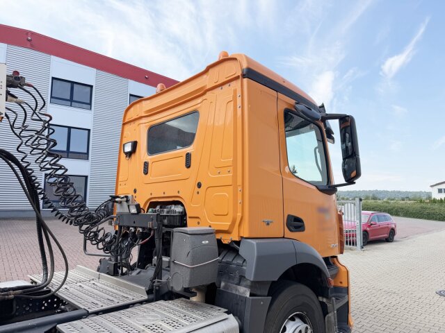 Mercedes-Benz Antos