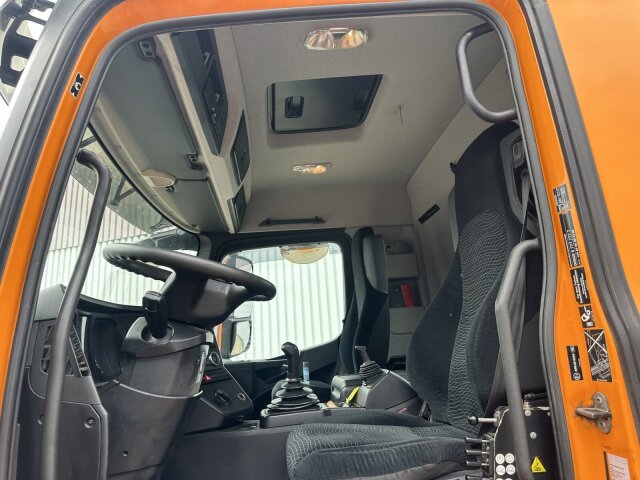 Mercedes-Benz Arocs