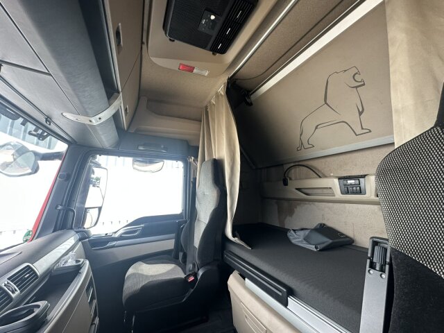 MAN TGX