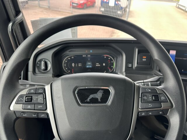 MAN TGX