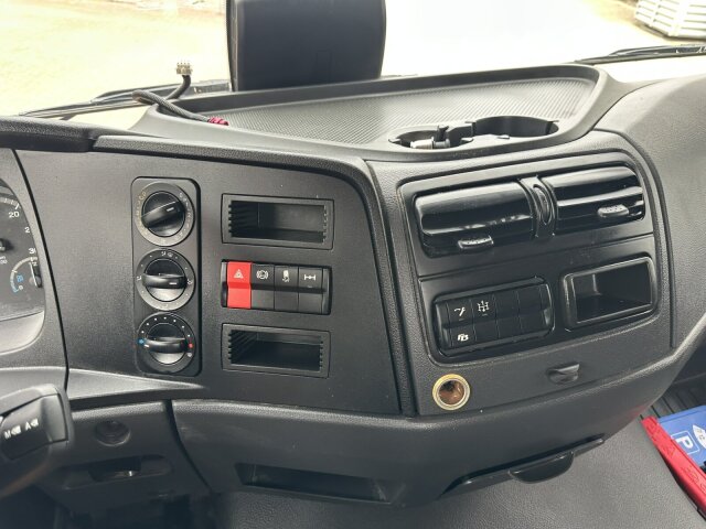 Mercedes-Benz Atego