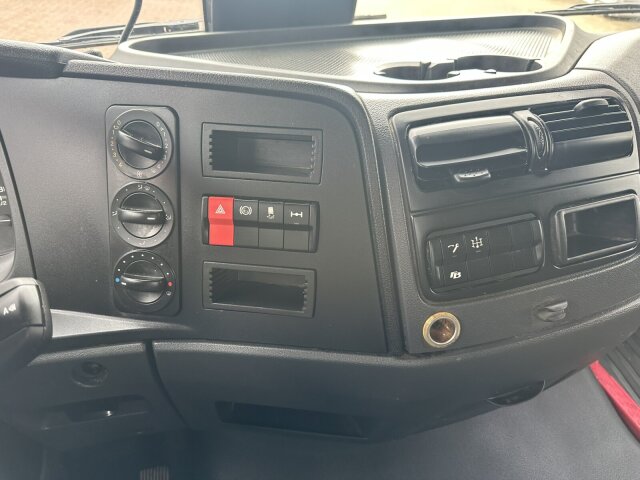 Mercedes-Benz Atego