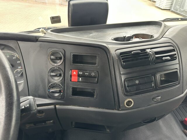 Mercedes-Benz Atego