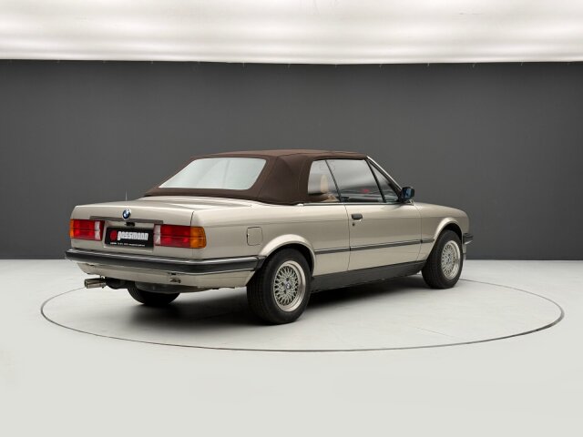 BMW 320 i