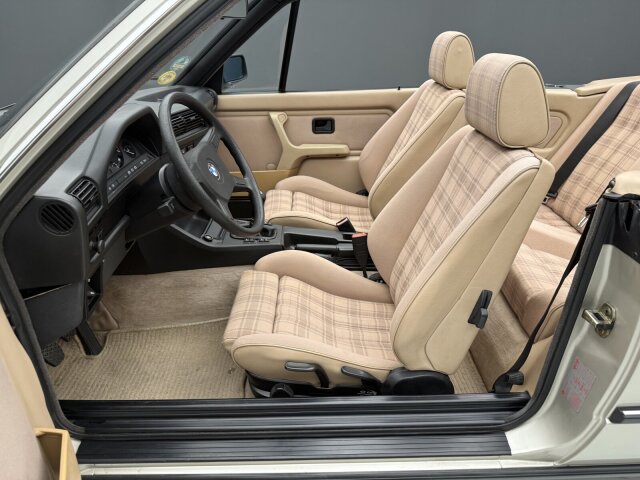 BMW 320 i