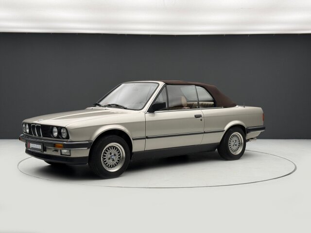 BMW 320 i