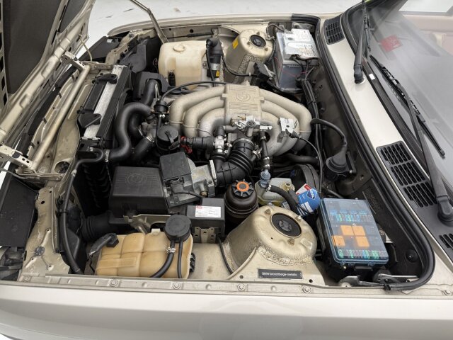 BMW 320 i