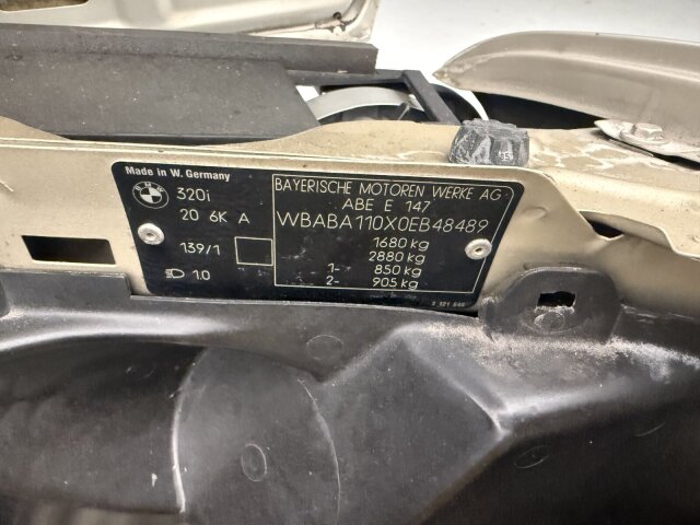BMW 320 i