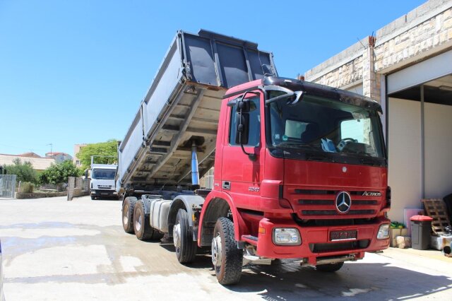 Mercedes-Benz Actros