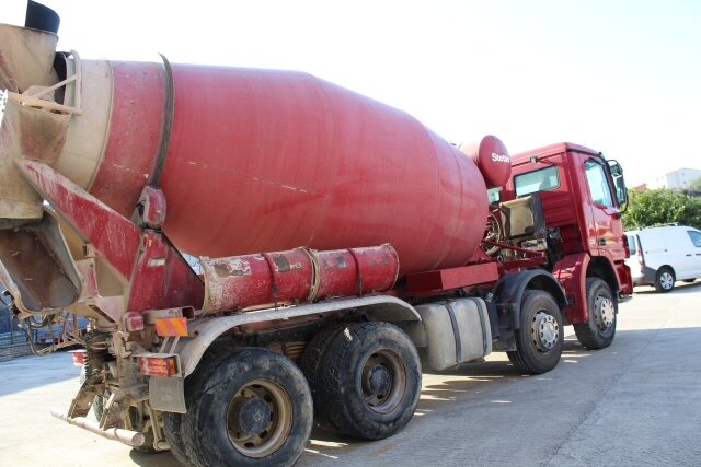 Mercedes-Benz Actros