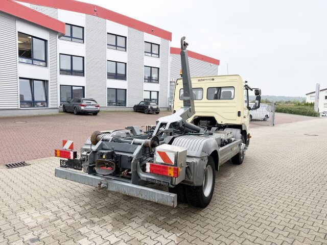 Mercedes-Benz Atego
