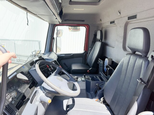 Mercedes-Benz Actros