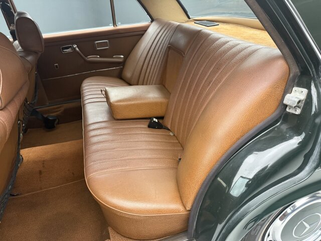 Mercedes-Benz 280