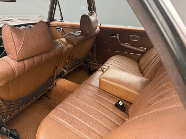Mercedes-Benz 280